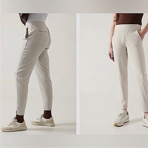 BOGO! Athleta Brooklyn Ankle Activewear Pant in Abalone Grey Size 16